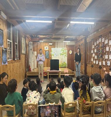 [꽃우물마을 이야기] 이야기보따리 '큰솔숲 유치원'에서 재능나눔활동 진행!